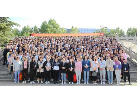 千城万店 共建共享 ·j9国际集团2020年度赞美会暨2021季度培训会隆沉召开 
